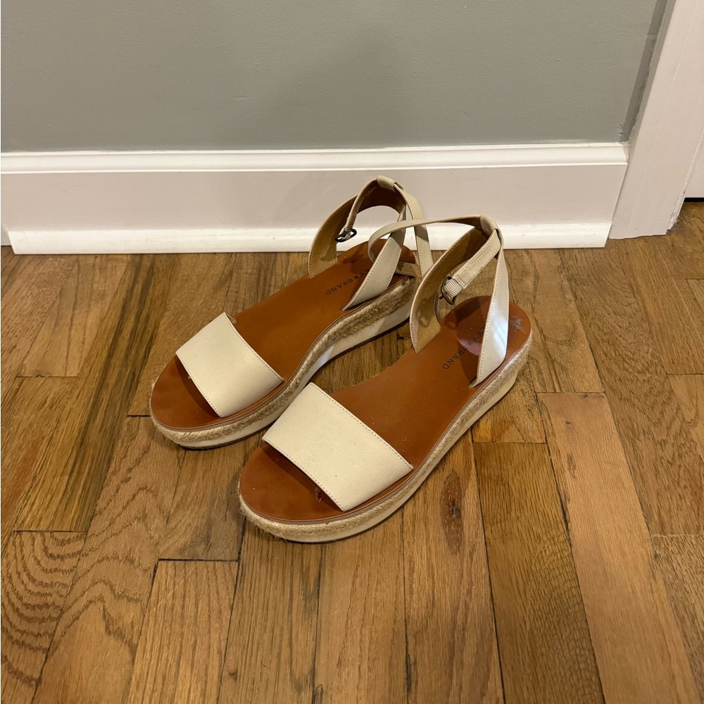 Lucky Brand platform sandal